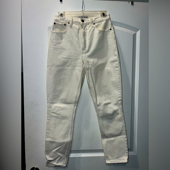 Abercrombie & Fitch Denim - A&F skinny high rise white denim jeans